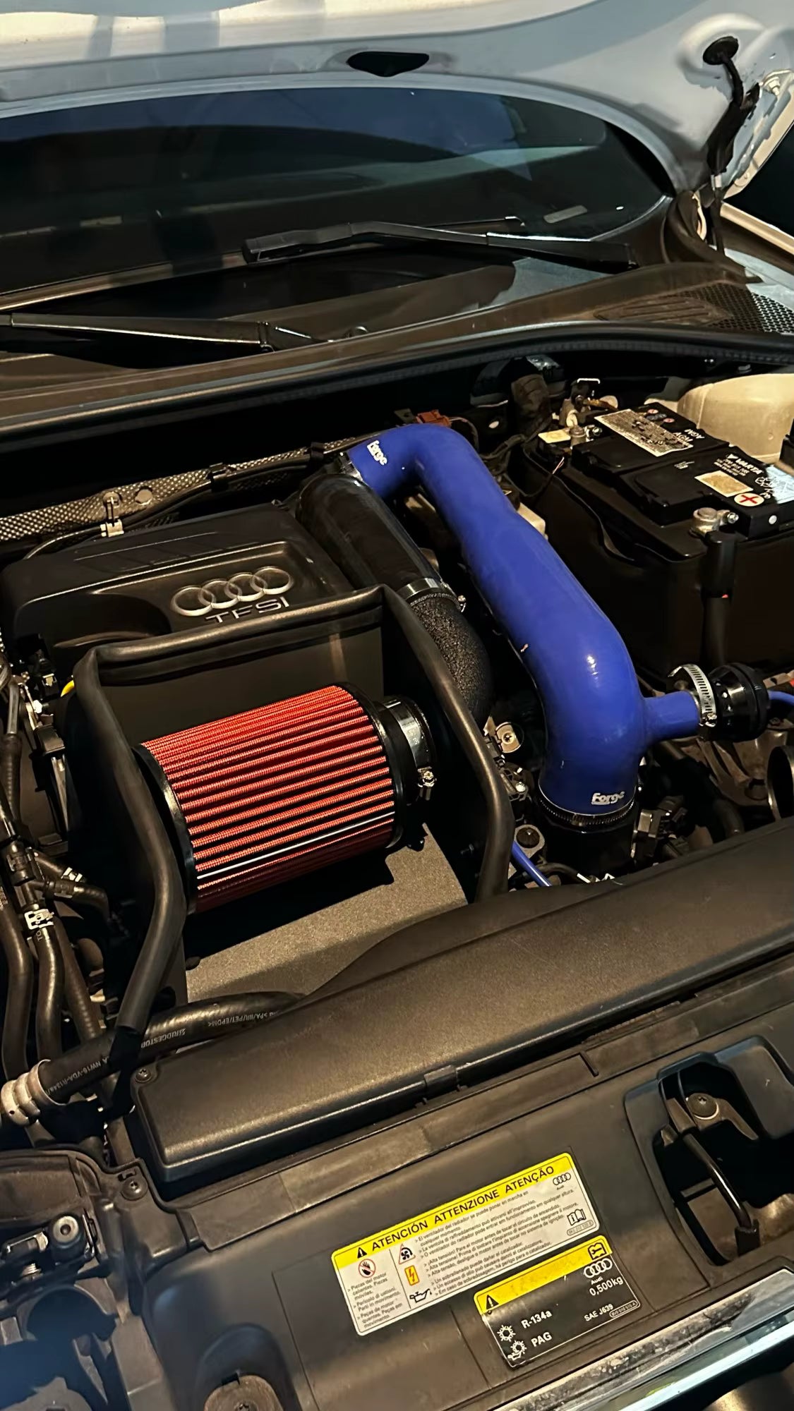 High-Performance Cold Air Intake Kit for VW/Audi/Seat/Skoda – EA211 1.2T / 1.4T Engines